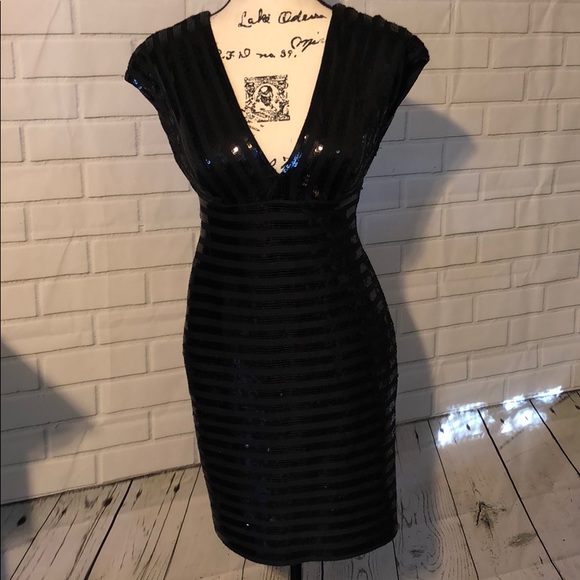 Nicole by Nicole Miller Dresses & Skirts - Nicole by Nicole Miller black sequin dress size 4